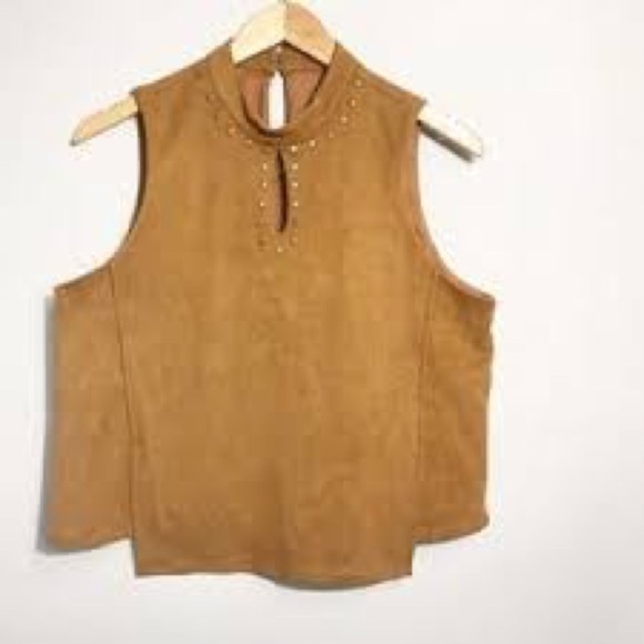 MOON RIVER Faux Suede Halter Studded Top Western - Picture 3 of 4